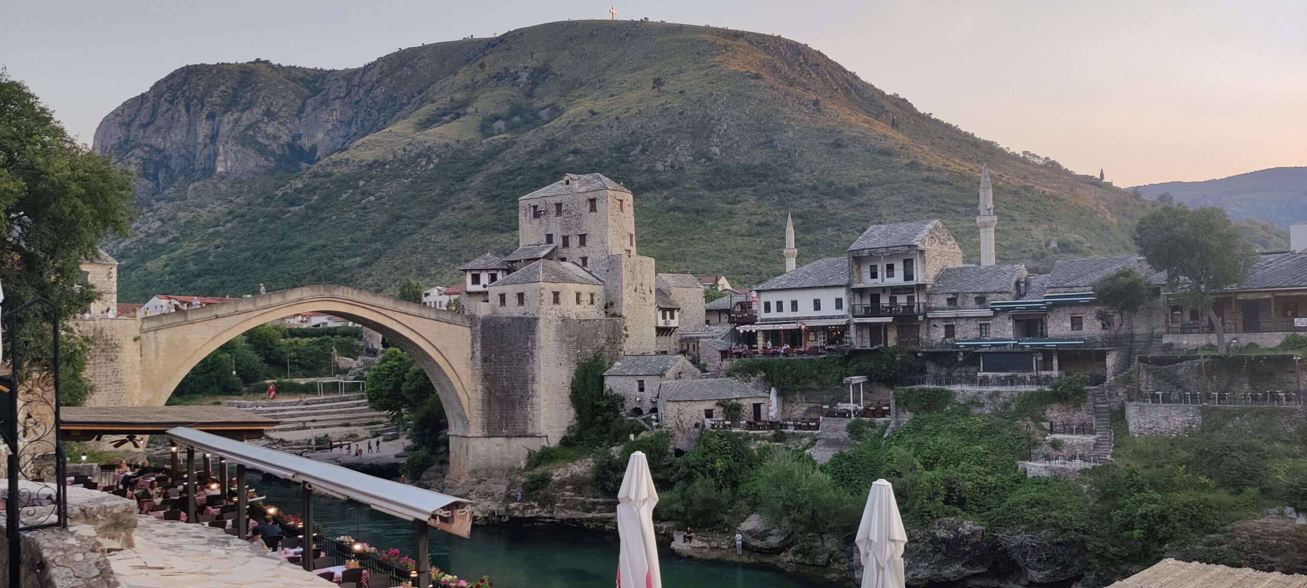 Mostar Altstadt und Brücke